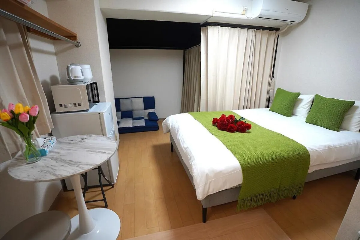 With Elevator, 700M 4 Min Walk From Nishi-Shinjuku 5-Chome, Direct Access To Shinjuku, 28 Sqm Tokyo Apartment