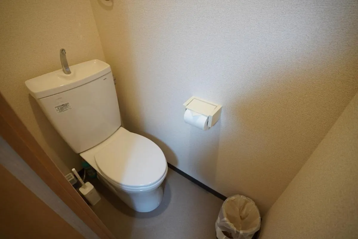 With Elevator, 700M 4 Min Walk From Nishi-Shinjuku 5-Chome, Direct Access To Shinjuku, 28 Sqm Tokyo