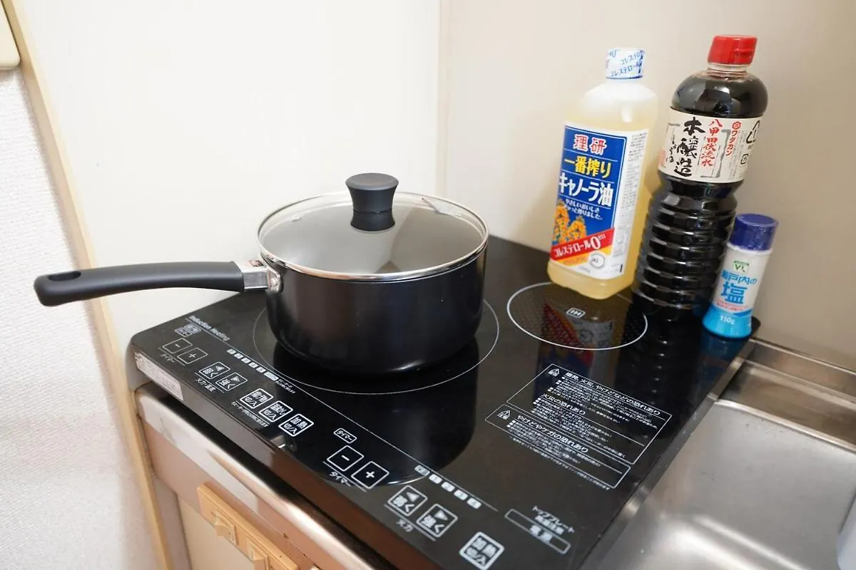 With Elevator, 700M 4 Min Walk From Nishi-Shinjuku 5-Chome, Direct Access To Shinjuku, 28 Sqm Tokyo 0*,  Japan