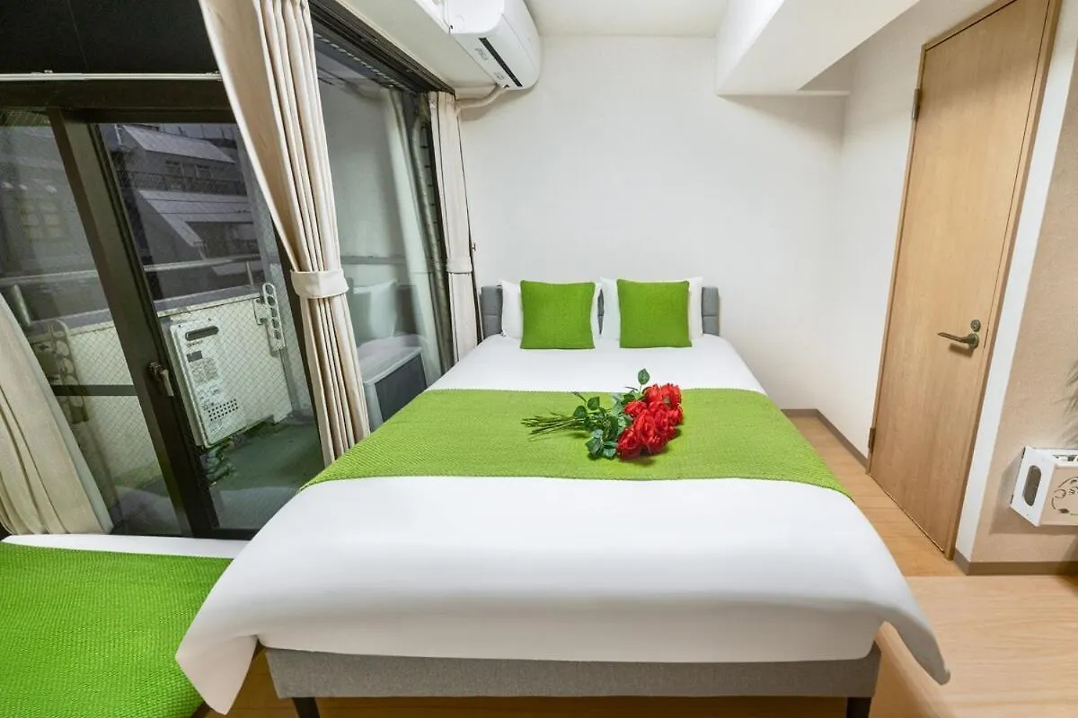 With Elevator, 700M 4 Min Walk From Nishi-Shinjuku 5-Chome, Direct Access To Shinjuku, 28 Sqm Tokyo Japan